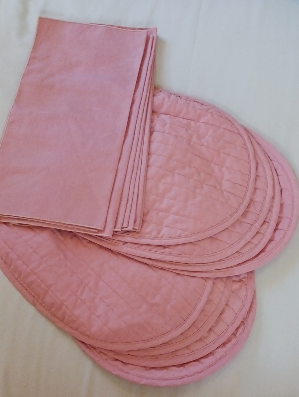 Quilted Placemats And Napkins Set